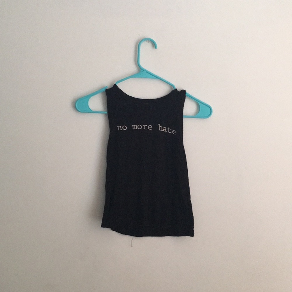 black crop top
